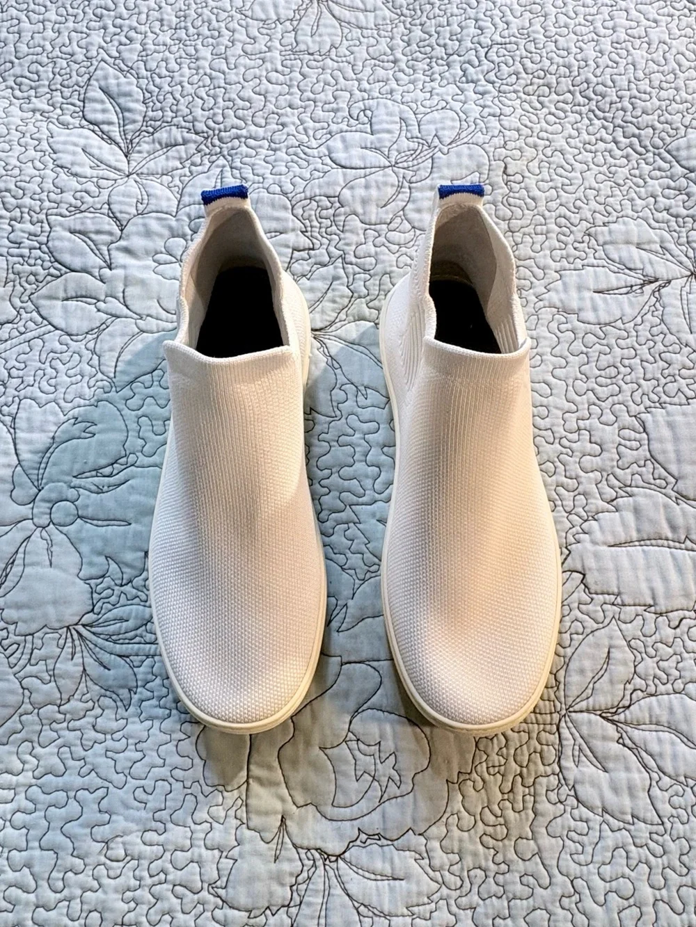 💥Rothy’s The Chelsea White Knit Slip-On Sneaker Boots Women’s Sz 6.5🧡